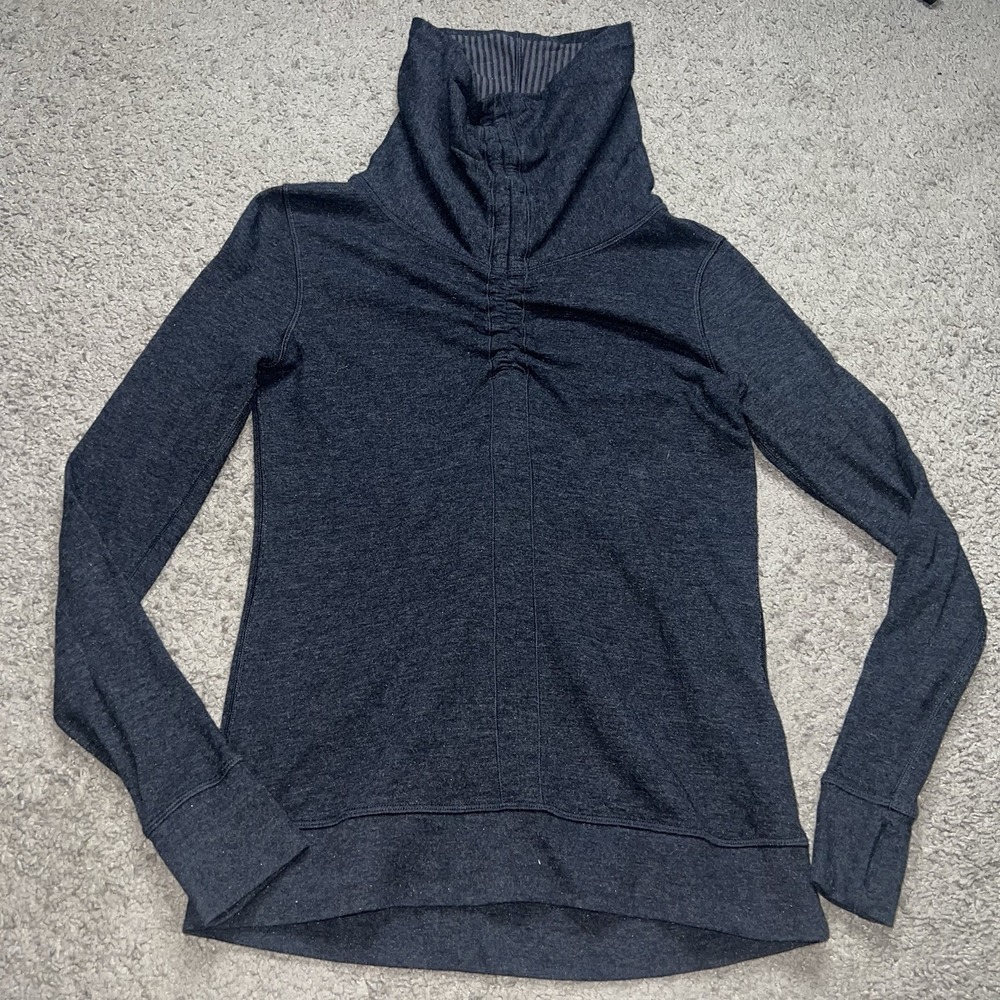 Lululemon Sweatshirt Womens 2 In‎ A Cinch Reversible Cowl Turtleneck Black